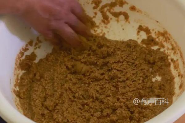 钓鱼技巧：甜菜碱的正确使用方法