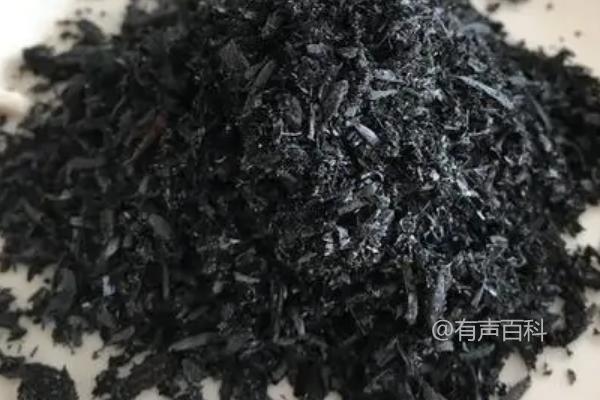 使用草木灰对哪些蔬菜不适宜？