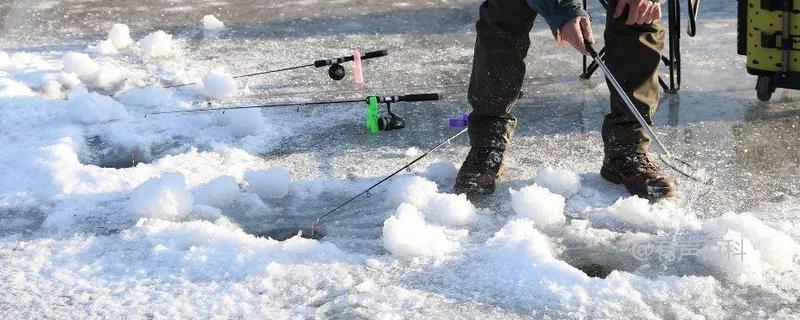 冰钓技巧大全，附冰钓装备和钓点选择指南