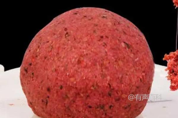 如何自制鱼饵：使用米饭和玉米面制作