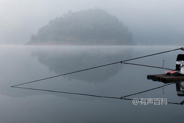 钓鱼技巧：气温低适合深水钓鱼，气温高适合浅水钓鱼